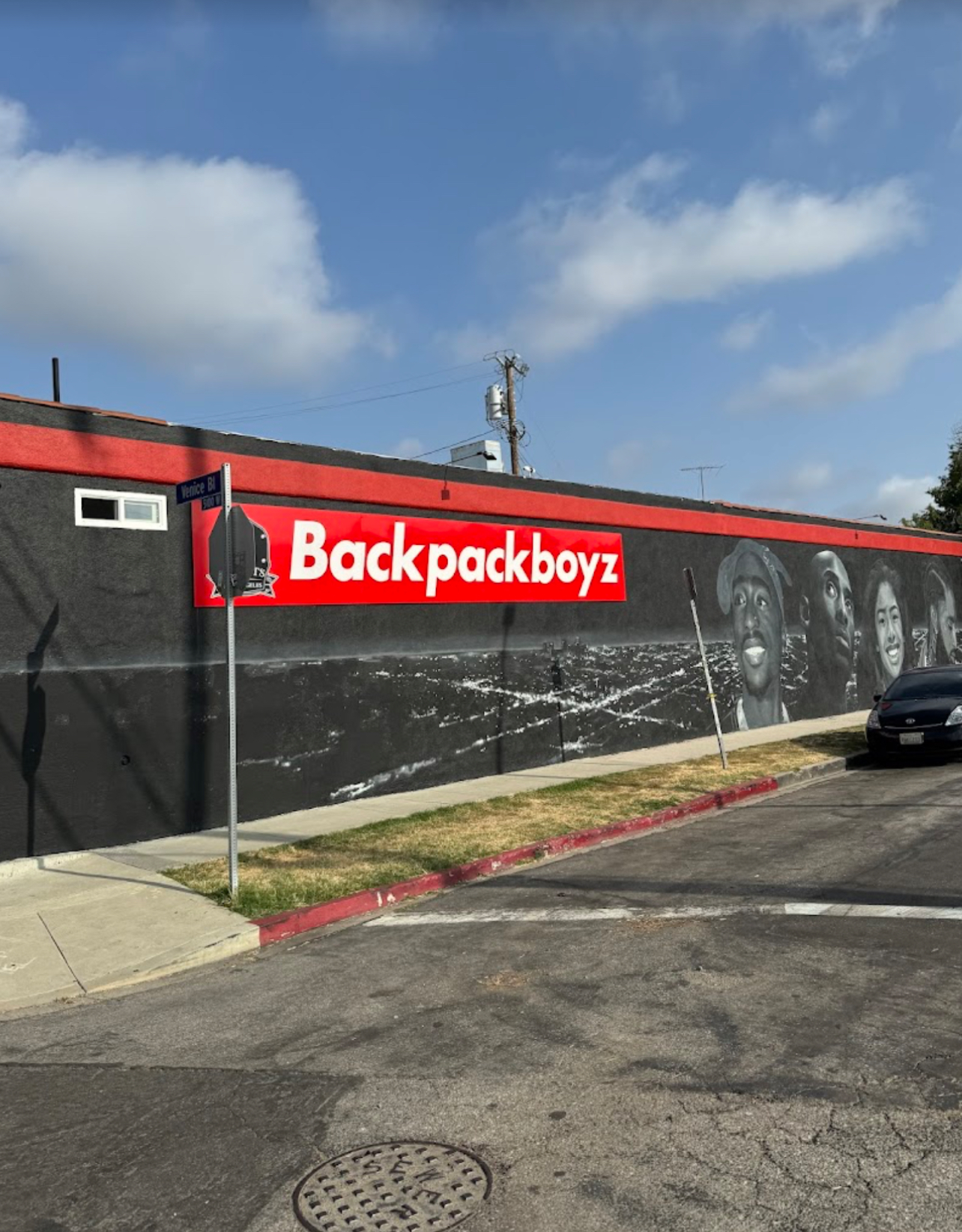 WE DIRECT COMBAT SPORTS FANS TO YOUR LA LOCATIONS 